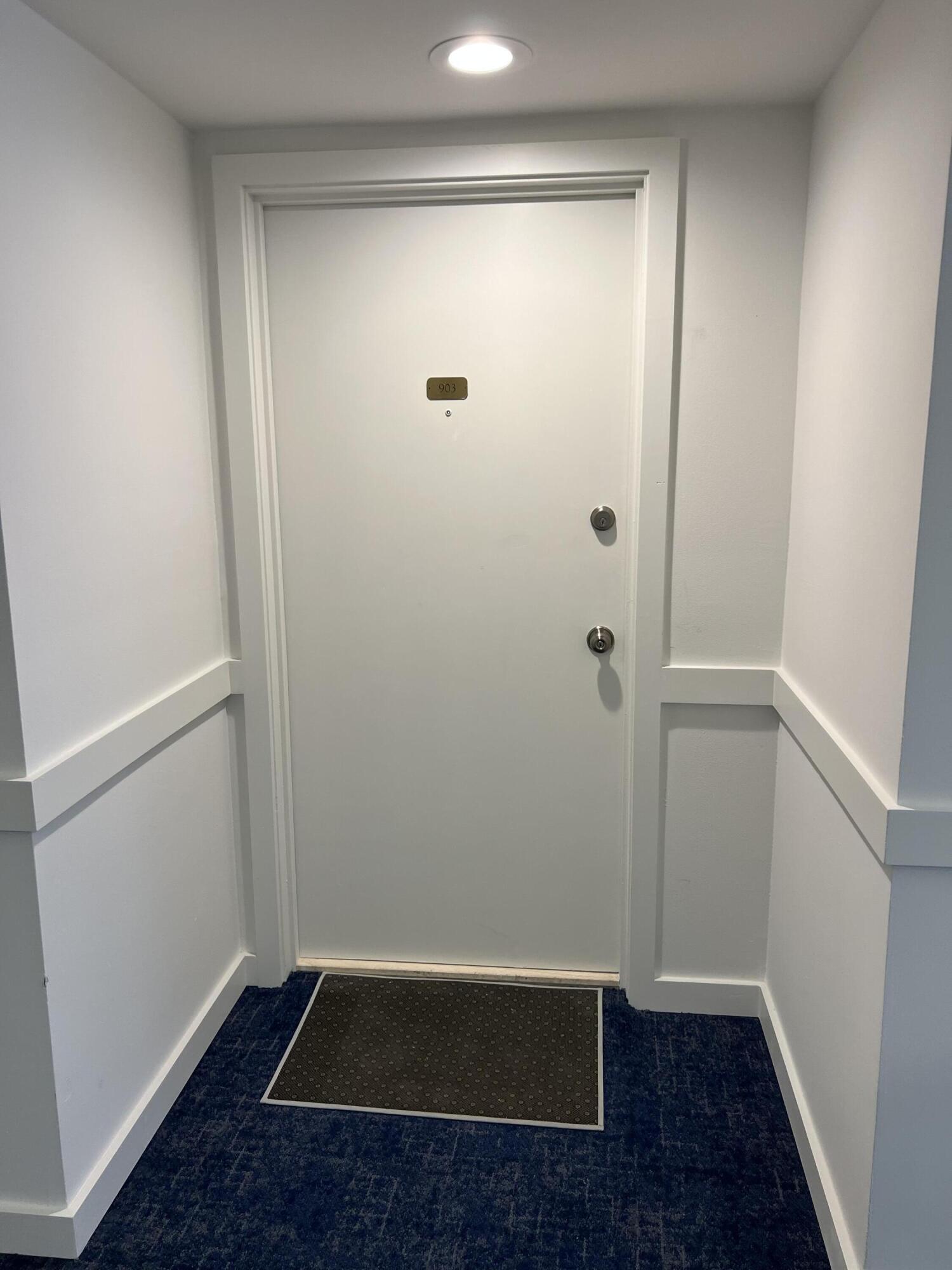 3560 South Ocean Boulevard, Unit 903 South Palm Beach, FL 33480 - Photo 27 of 39 IMG_7112