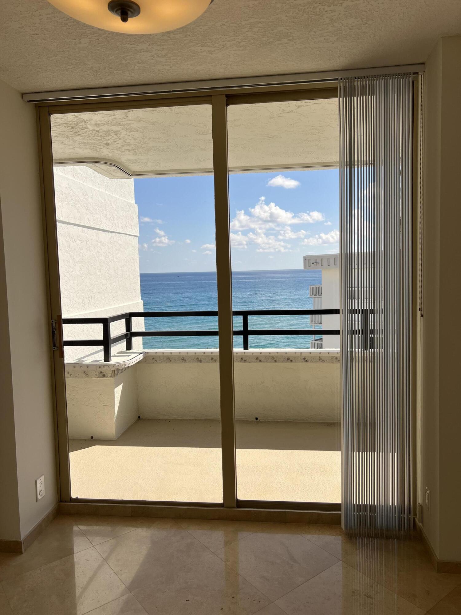 3560 South Ocean Boulevard, Unit 903 South Palm Beach, FL 33480 - Photo 7 of 39 IMG_7131