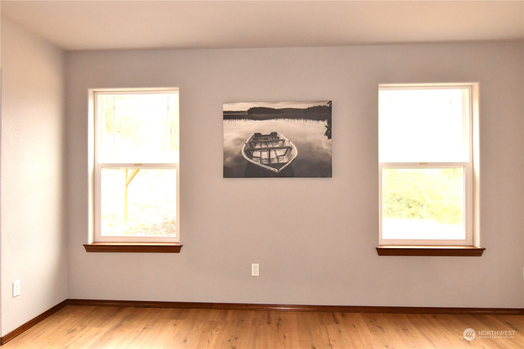 6990 Northbank Road Aberdeen, WA 98520 - Photo 4 of 39 Gallery Image 4