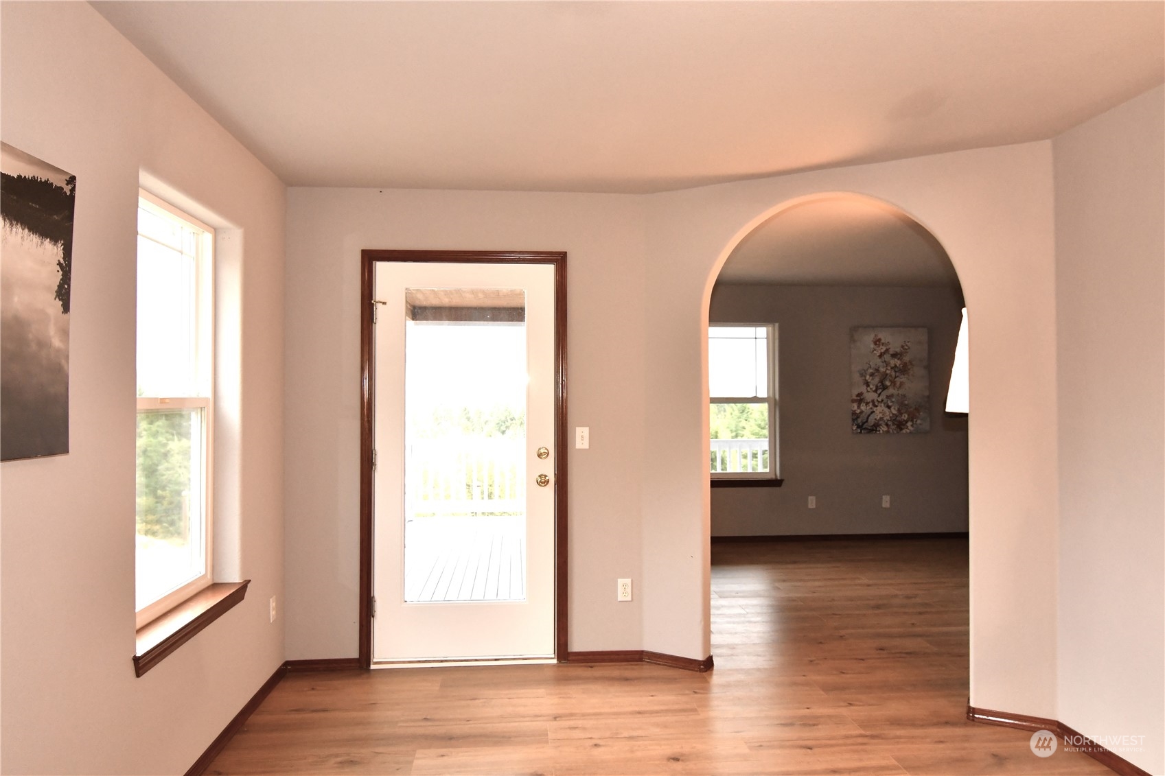 6990 Northbank Road Aberdeen, WA 98520 - Photo 5 of 39 Gallery Image 5