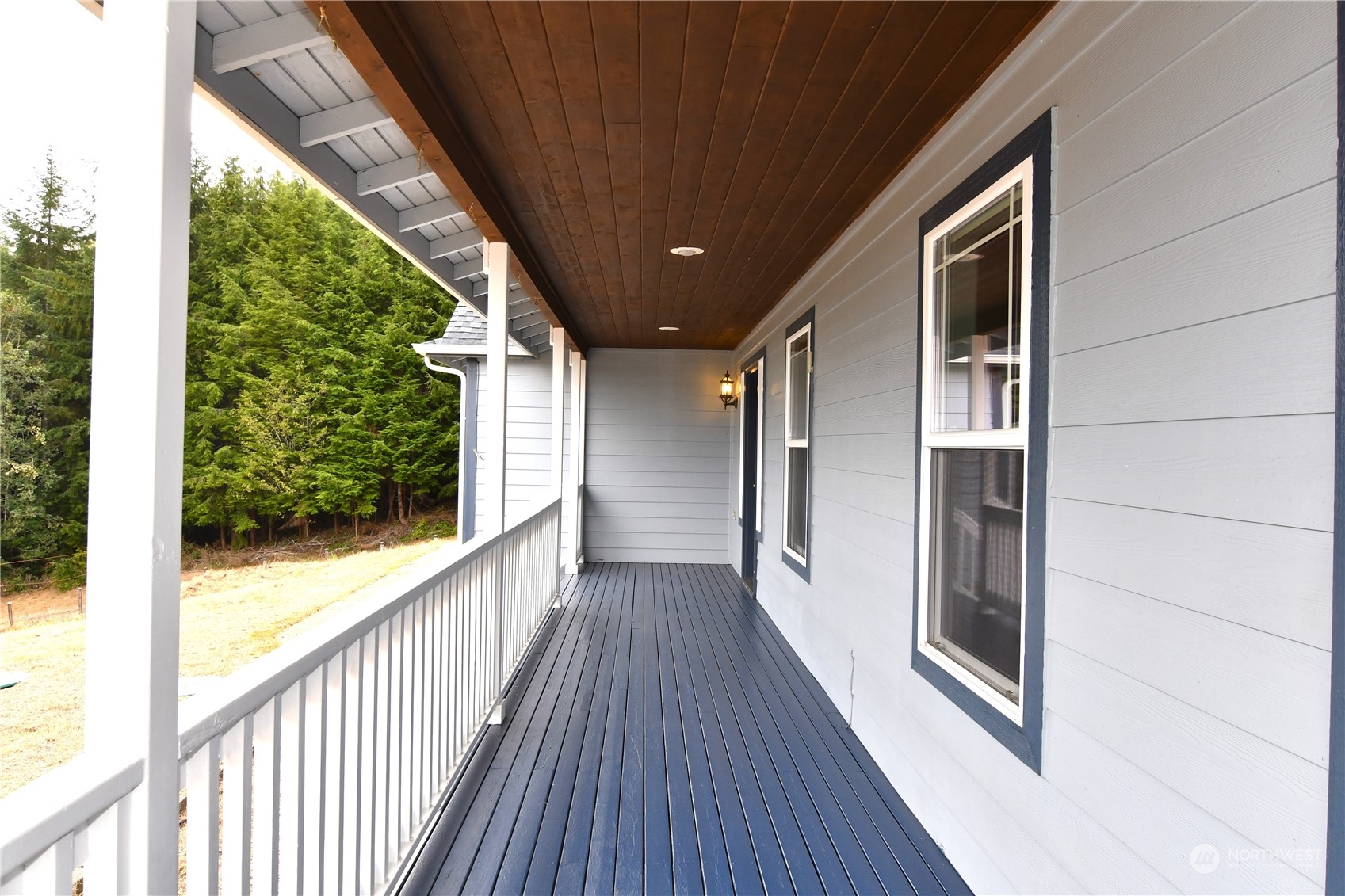 6990 Northbank Road Aberdeen, WA 98520 - Photo 9 of 39 Gallery Image 9