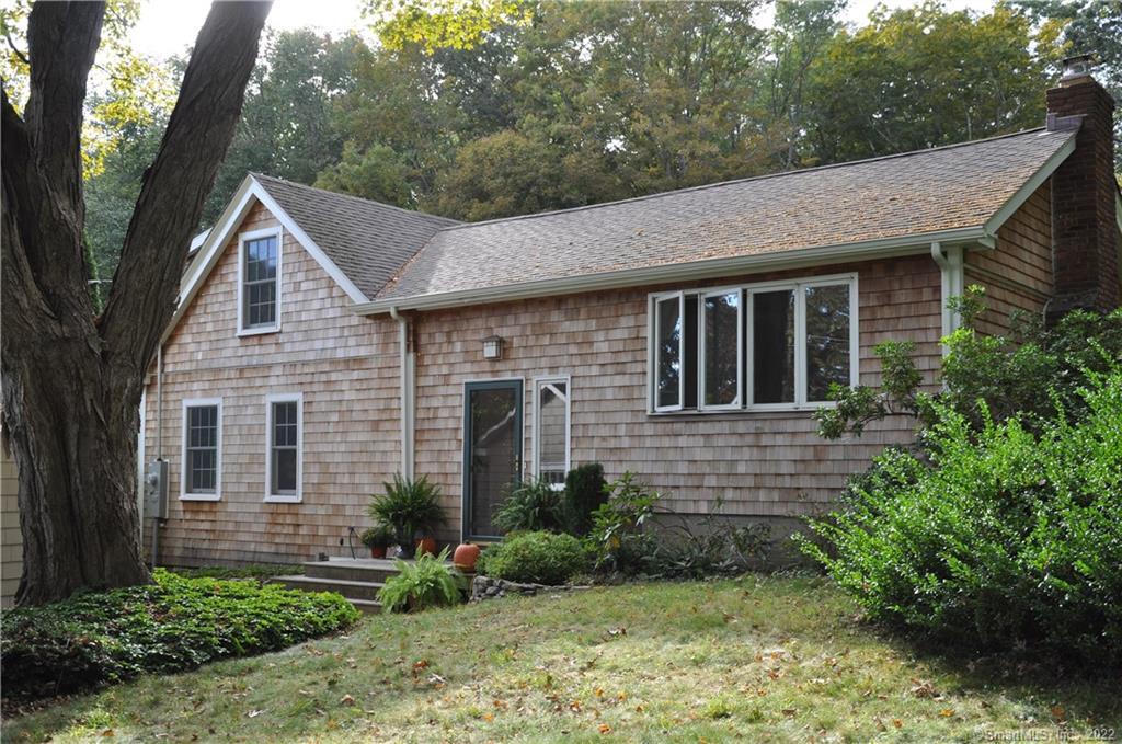 133 Glenwood Road Clinton, CT 06413 - Photo 1 of 1 Front view 133 Glenwood