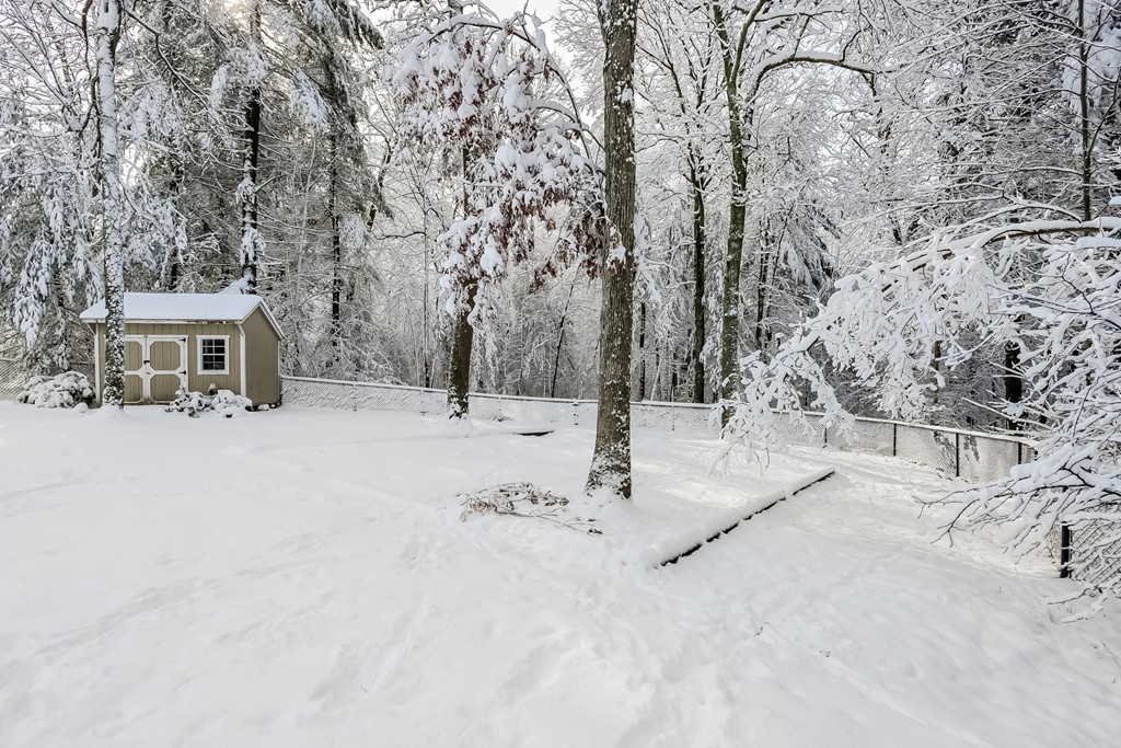 58 Highridge Road Bellingham, MA 02019 - Photo 27 of 29 Gallery Image 27