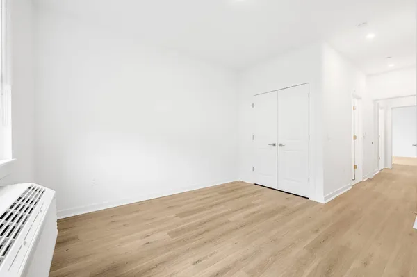 $3,150 | 74 Clarendon Place, Unit 202, Hackensack, NJ 07601