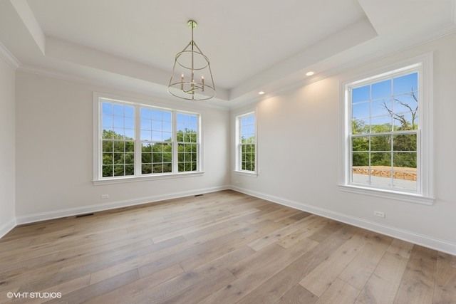 $1,023,504 | 1212 Woodview Lane, Northbrook, IL 60062