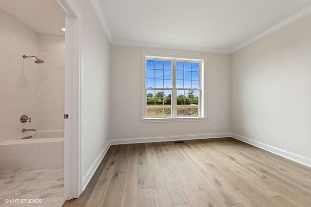 $1,023,504 | 1212 Woodview Lane, Northbrook, IL 60062