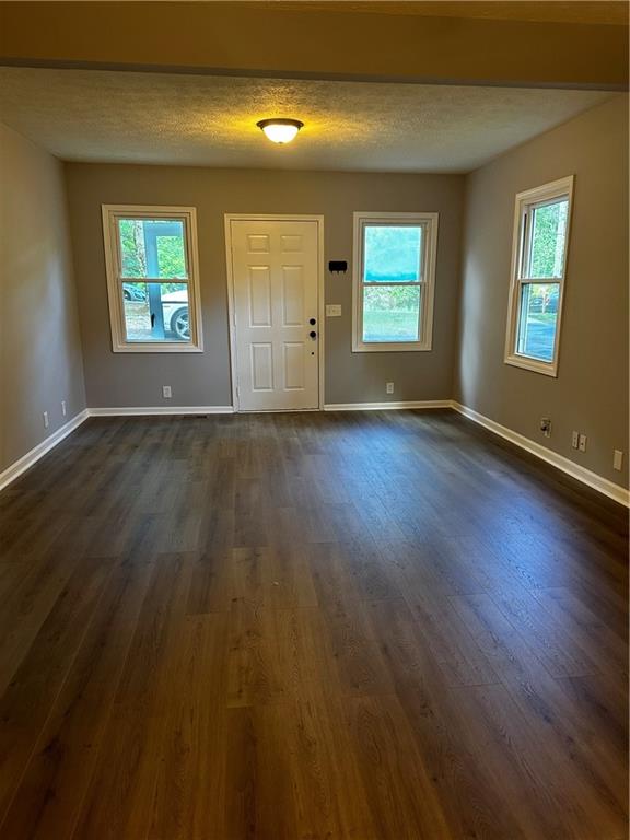 10790 Waters Road Alpharetta, GA 30022 - Photo 5 of 33