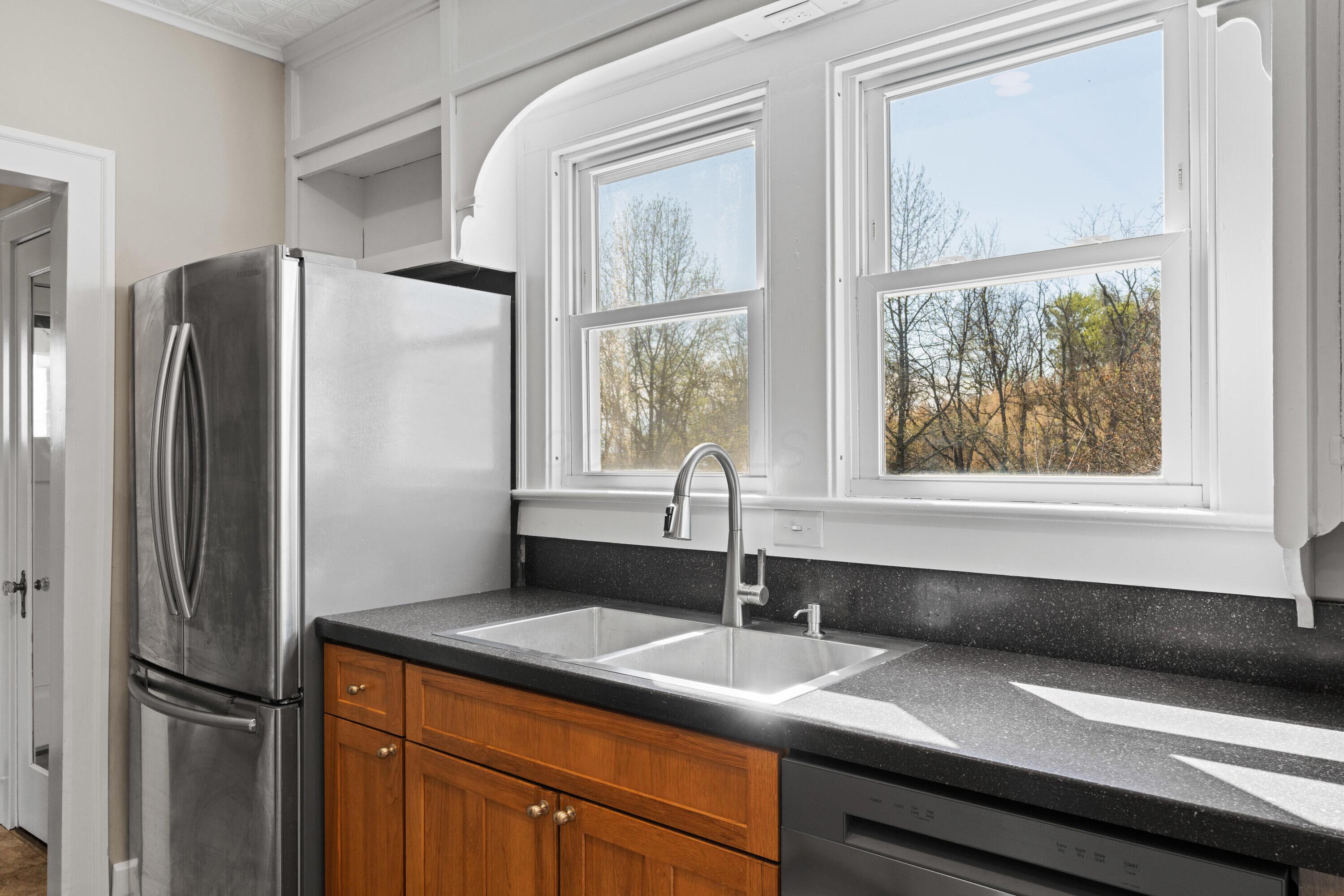 135 Pomeroy Road Athens, OH 45701 - Photo 13 of 42 Kitchen