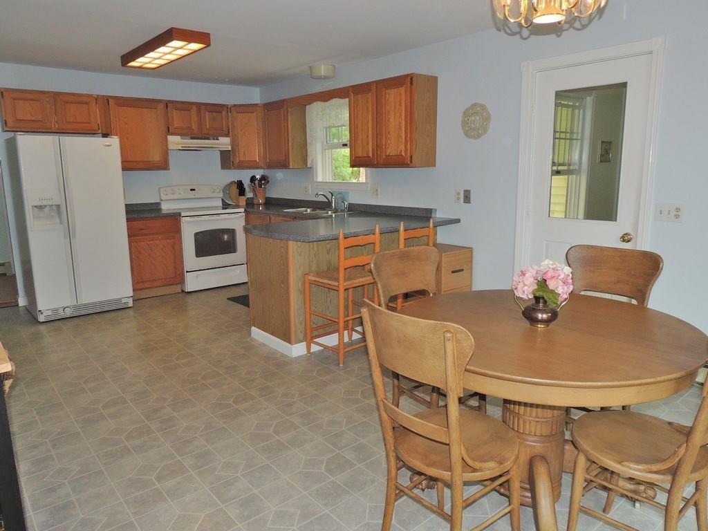 5 Ridgeview Lane Bangor, ME 04401 - Photo 9 of 35 Photo