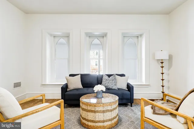 $749,900 | 408 Highland Avenue, Ambler, PA 19002