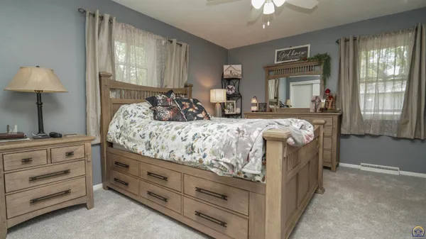 $249,500 | 737 West 6th Street, Holton, KS 66436