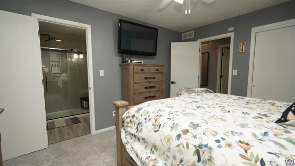 $249,500 | 737 West 6th Street, Holton, KS 66436