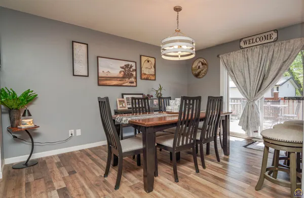 $249,500 | 737 West 6th Street, Holton, KS 66436