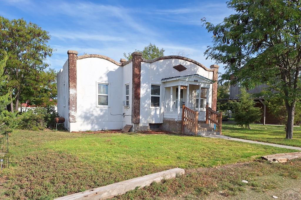 308 Tipton Street Springfield, CO 81073 - Photo 1 of 16