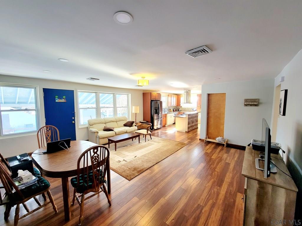 437 South Clearfield Street Johnstown, PA 15905 - Photo 8 of 15