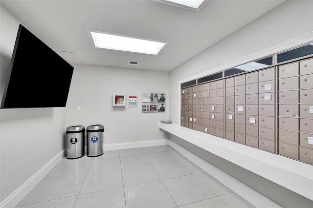 $868,000 | 6001 North Ocean Drive, Unit 306, Hollywood, FL 33019