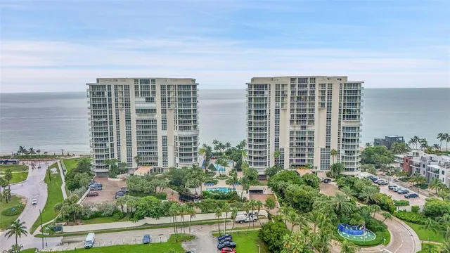 $868,000 | 6001 North Ocean Drive, Unit 306, Hollywood, FL 33019