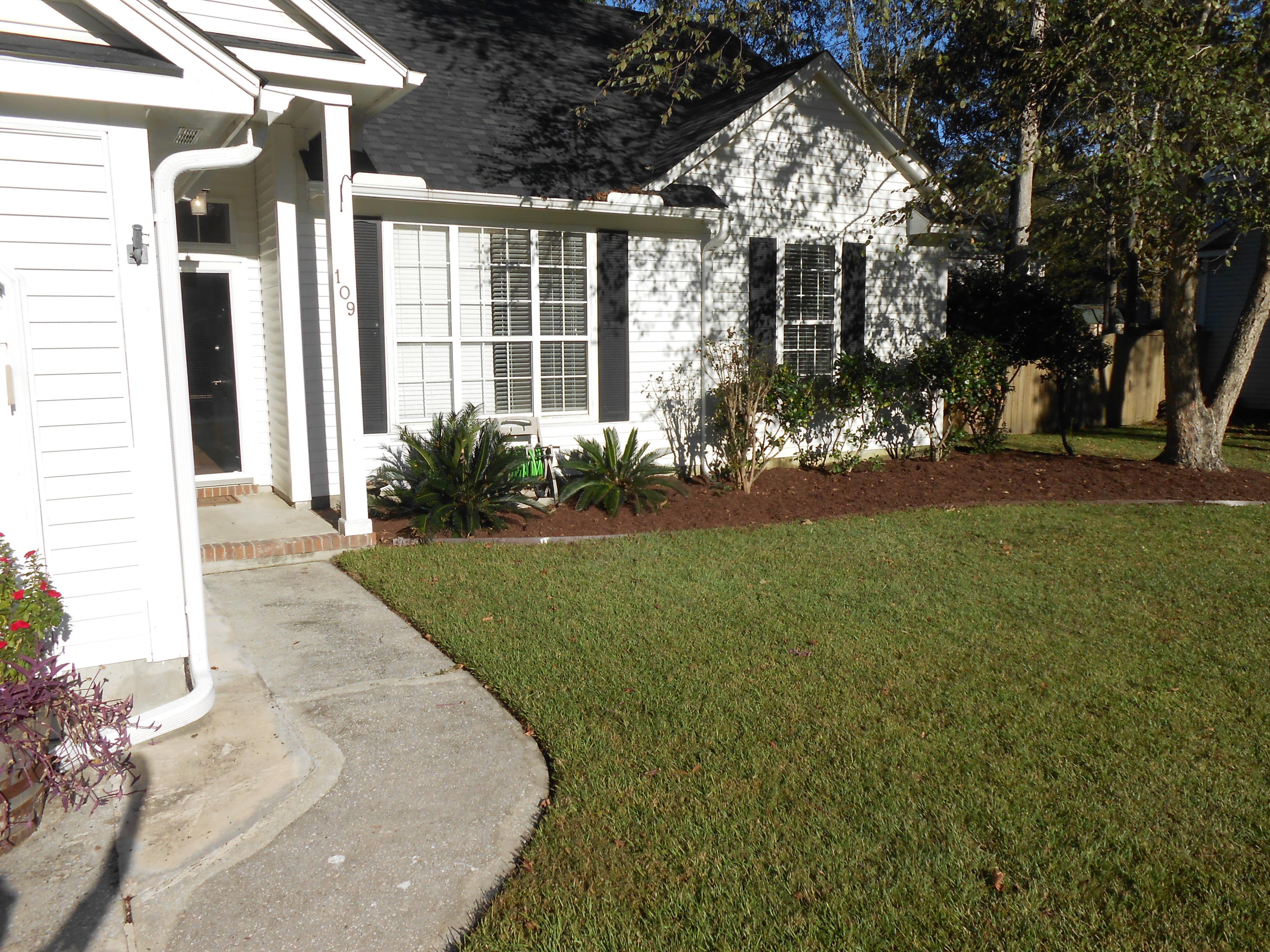 109 Windsor Mill Road Goose Creek, SC 29445 - Photo 3 of 41 DSCN1322