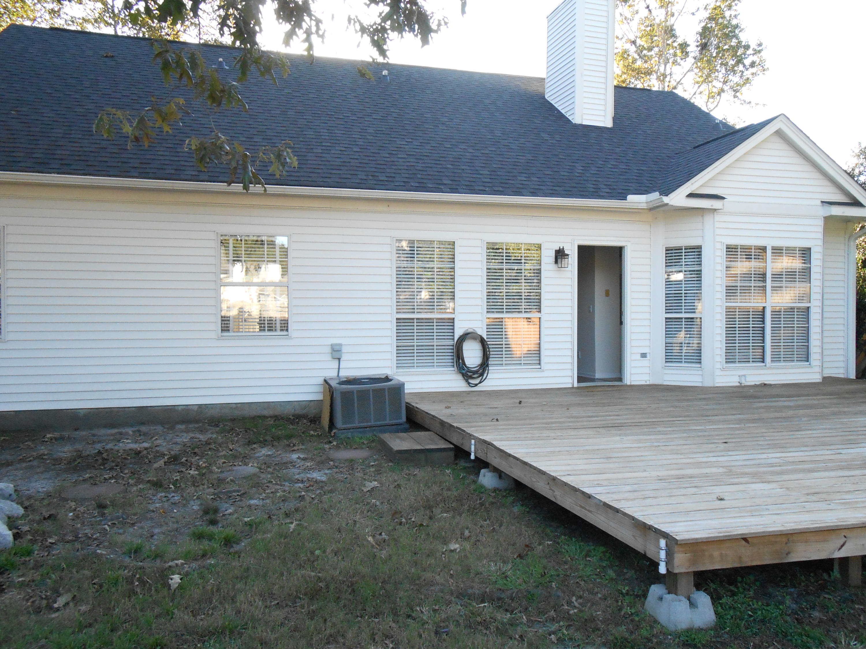 109 Windsor Mill Road Goose Creek, SC 29445 - Photo 8 of 41 DSCN1351