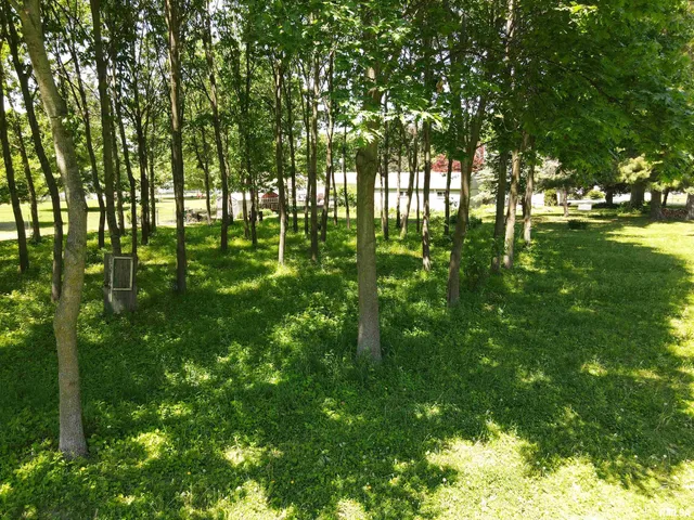 $170,000 | Lot 318-325 West & 3 W 19th Avenue, Coal Valley, IL 61240