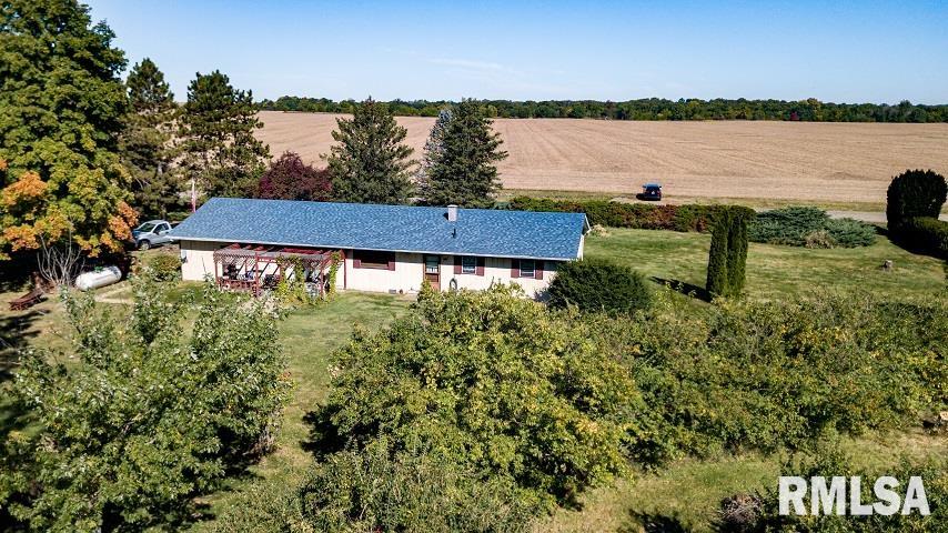 15020 West Parks School Road Princeville, IL 61559 - Photo 9 of 18 Gallery Image 9