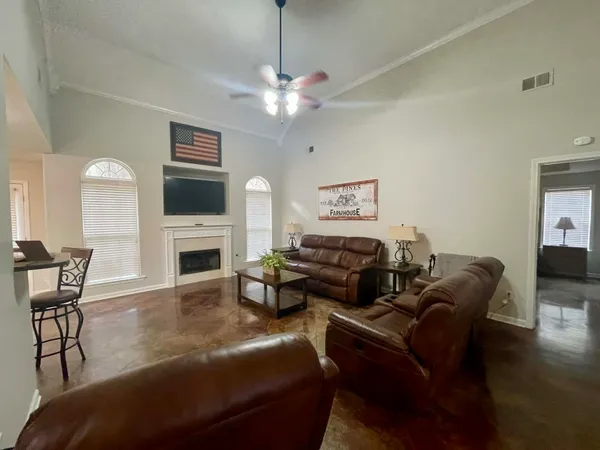 $439,900 | 2385 Sinai Drive, Mason, TN 38049