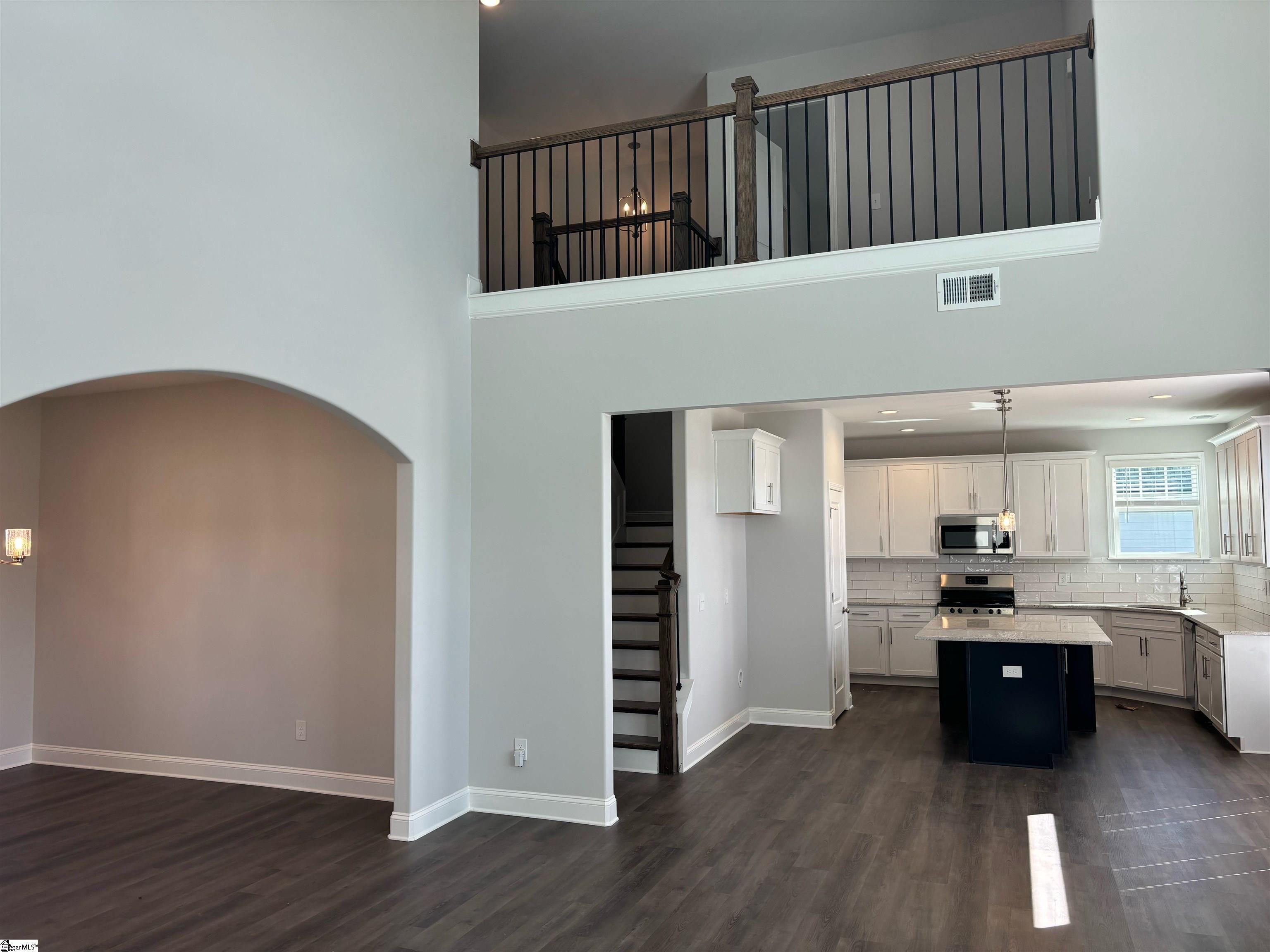 1021 Linden Rdg Road Greer, SC 29651 - Photo 5 of 23 Gallery Image 5