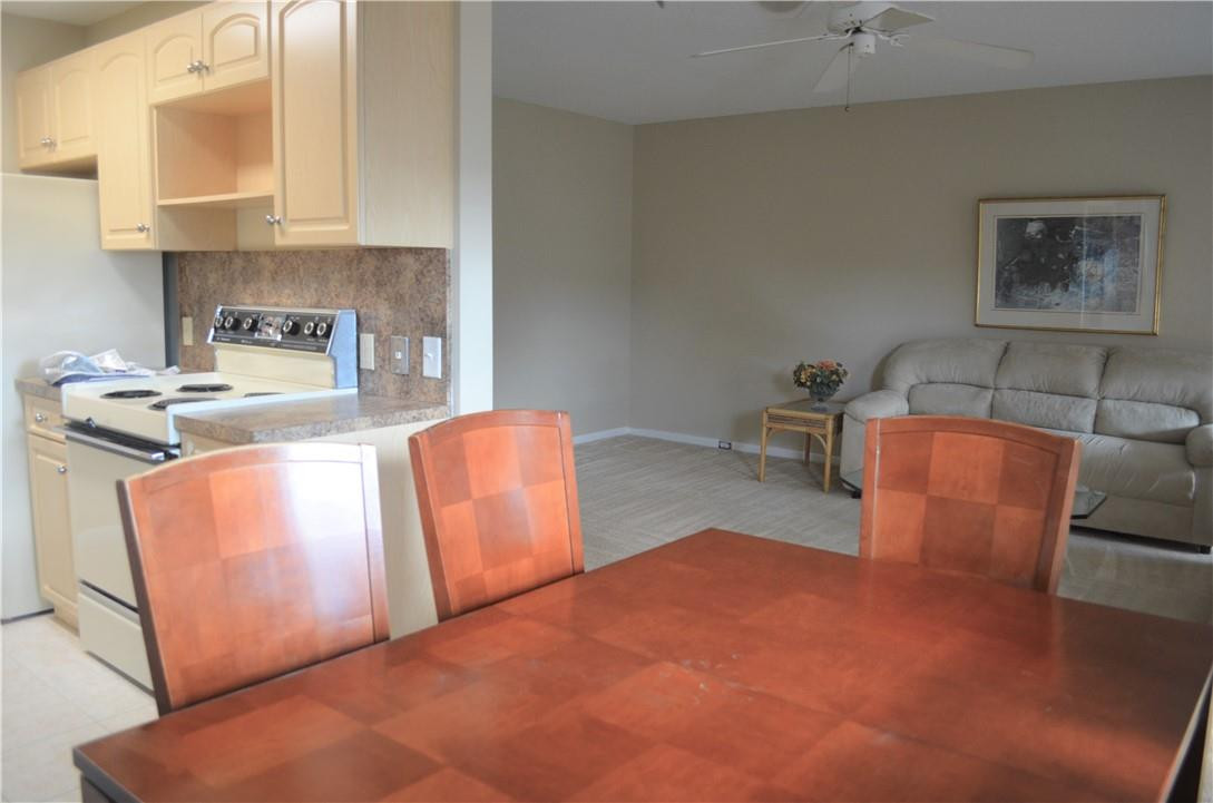 2006 Guildford East, Unit 2006 Boca Raton, FL 33434 - Photo 14 of 26 Photo 14