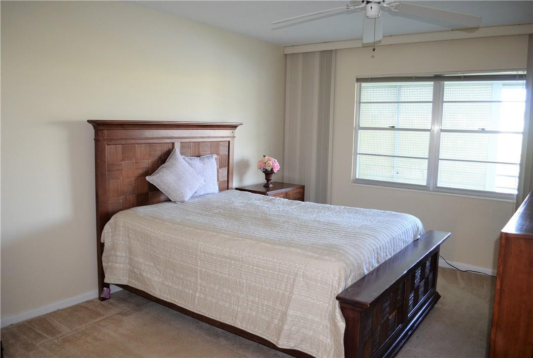 2006 Guildford East, Unit 2006 Boca Raton, FL 33434 - Photo 17 of 26 Primary bedroom