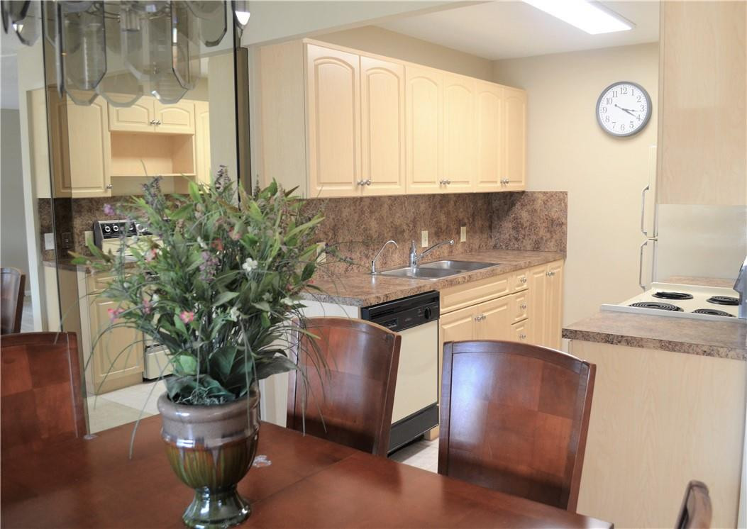 2006 Guildford East, Unit 2006 Boca Raton, FL 33434 - Photo 3 of 26 Photo 3
