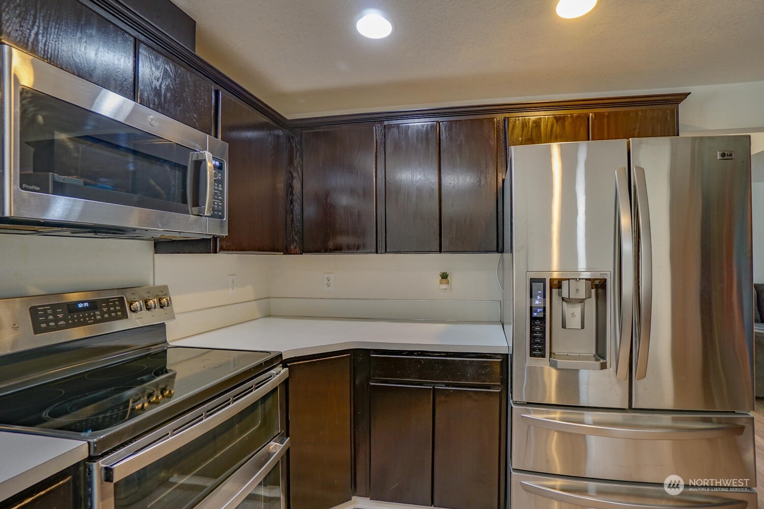 123 Oxford Road Longview, WA 98632 - Photo 14 of 40 Gallery Image 14