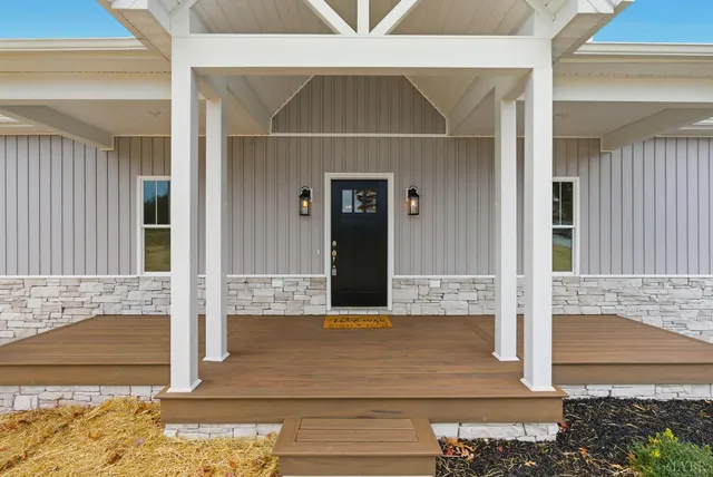 $446,400 | 2441 River Road, Madison Heights, VA 24572