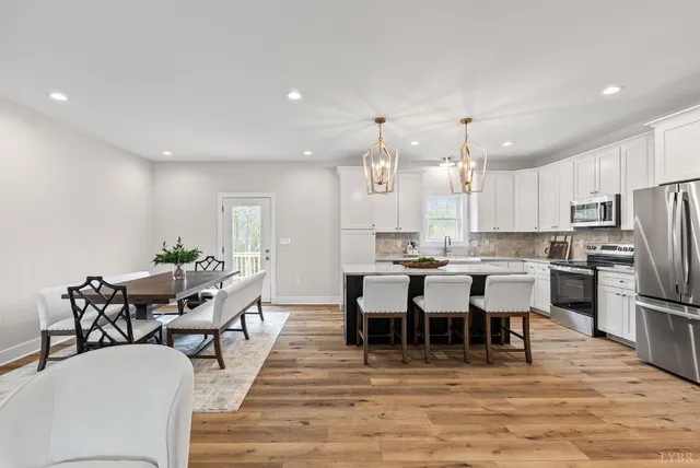 $446,400 | 2441 River Road, Madison Heights, VA 24572