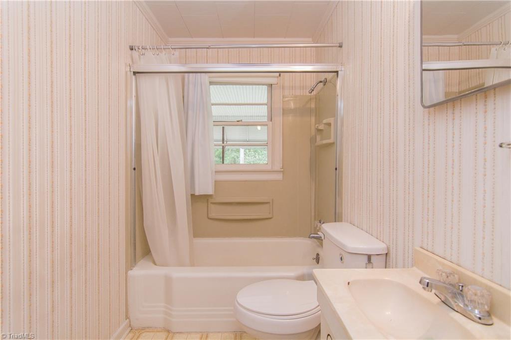 1215 Vestal Road Rural Hall, NC 27045 - Photo 14 of 18