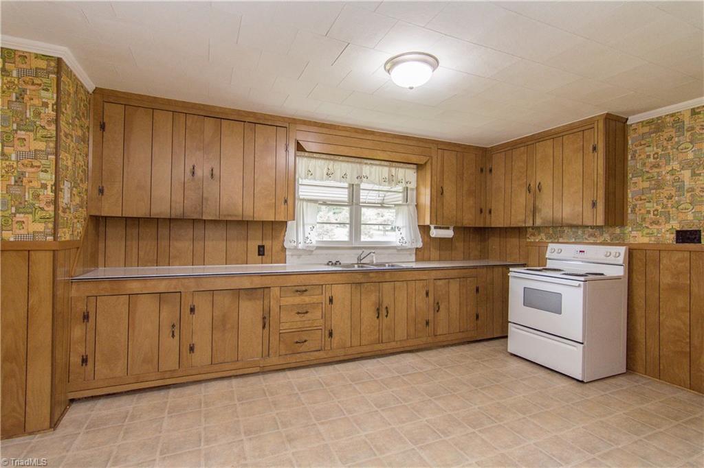 1215 Vestal Road Rural Hall, NC 27045 - Photo 8 of 18