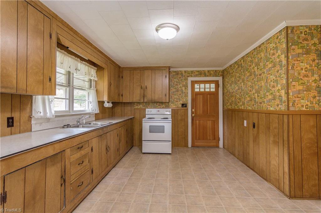 1215 Vestal Road Rural Hall, NC 27045 - Photo 9 of 18