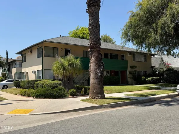 $4,800 | 151 South Michigan Avenue, Pasadena, CA 91106