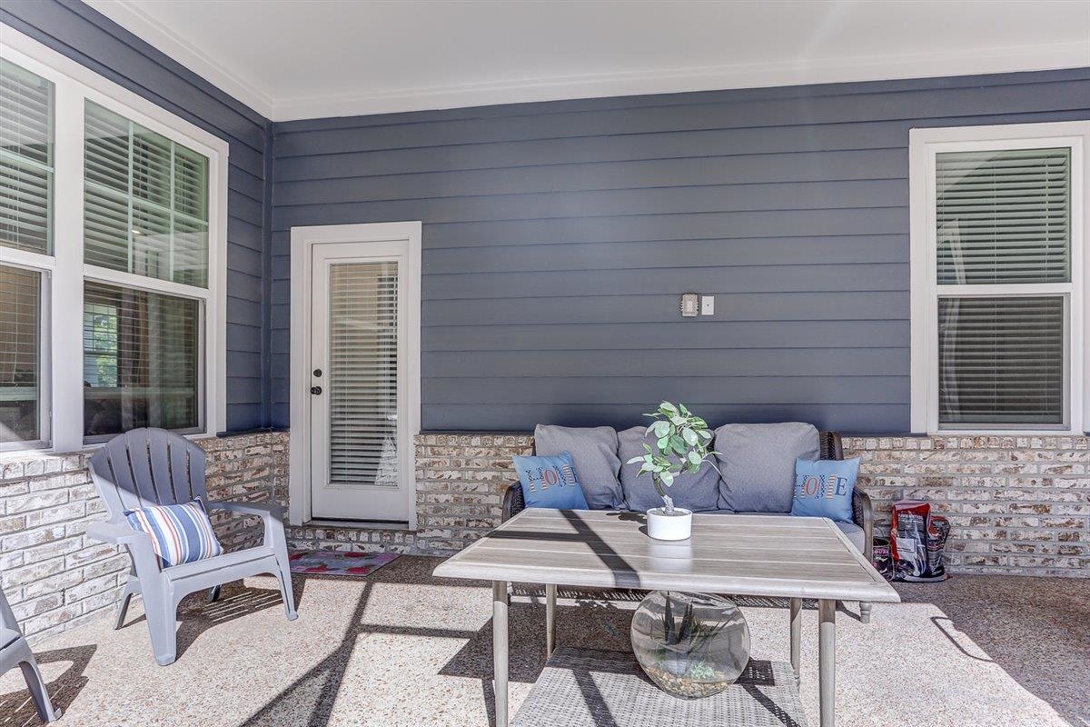 5566 Gerber Road Arlington, TN 38002 - Photo 30 of 33 a outdoor living space with furniture and window