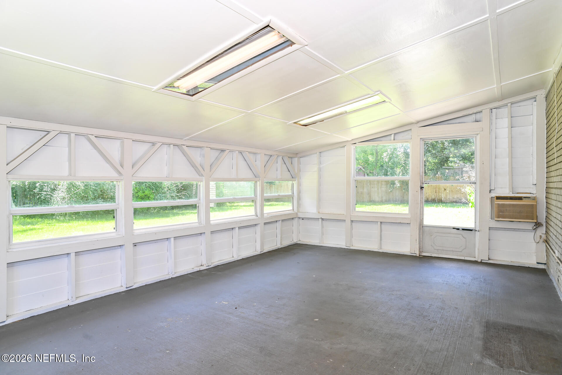 1141 Alderman Road East Jacksonville, FL 32211 - Photo 9 of 21 009-photo-sun-room-15493484