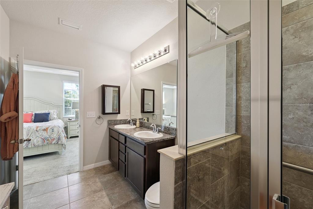 8382 Enclave Way, Unit 102 Sarasota, FL 34243 - Photo 19 of 34