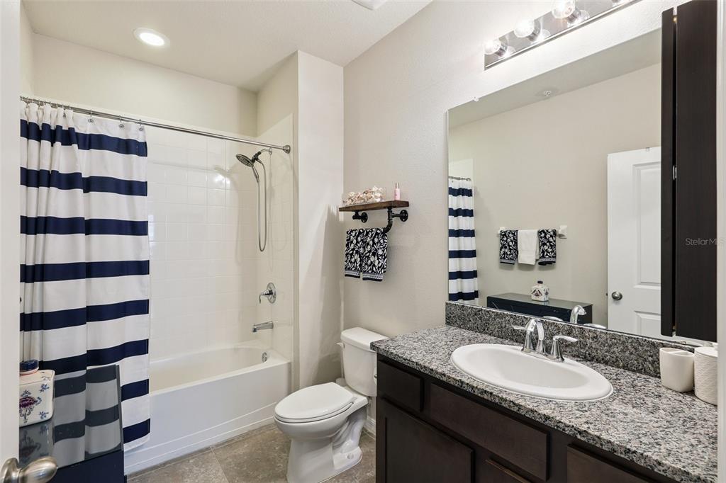 8382 Enclave Way, Unit 102 Sarasota, FL 34243 - Photo 23 of 34