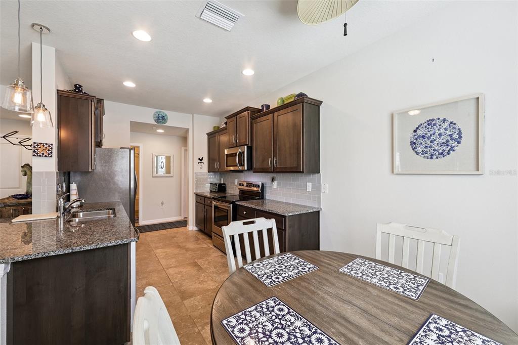 8382 Enclave Way, Unit 102 Sarasota, FL 34243 - Photo 4 of 34