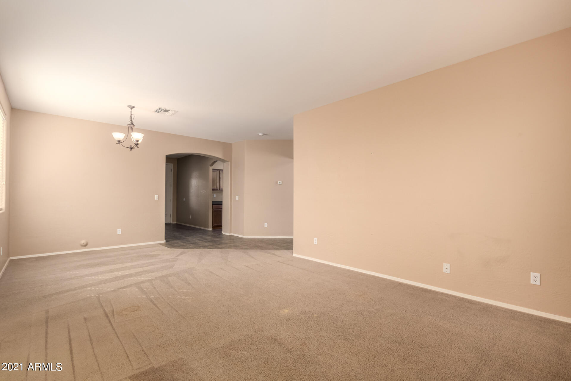 4418 West Hower Road Phoenix, AZ 85086 - Photo 16 of 38 16