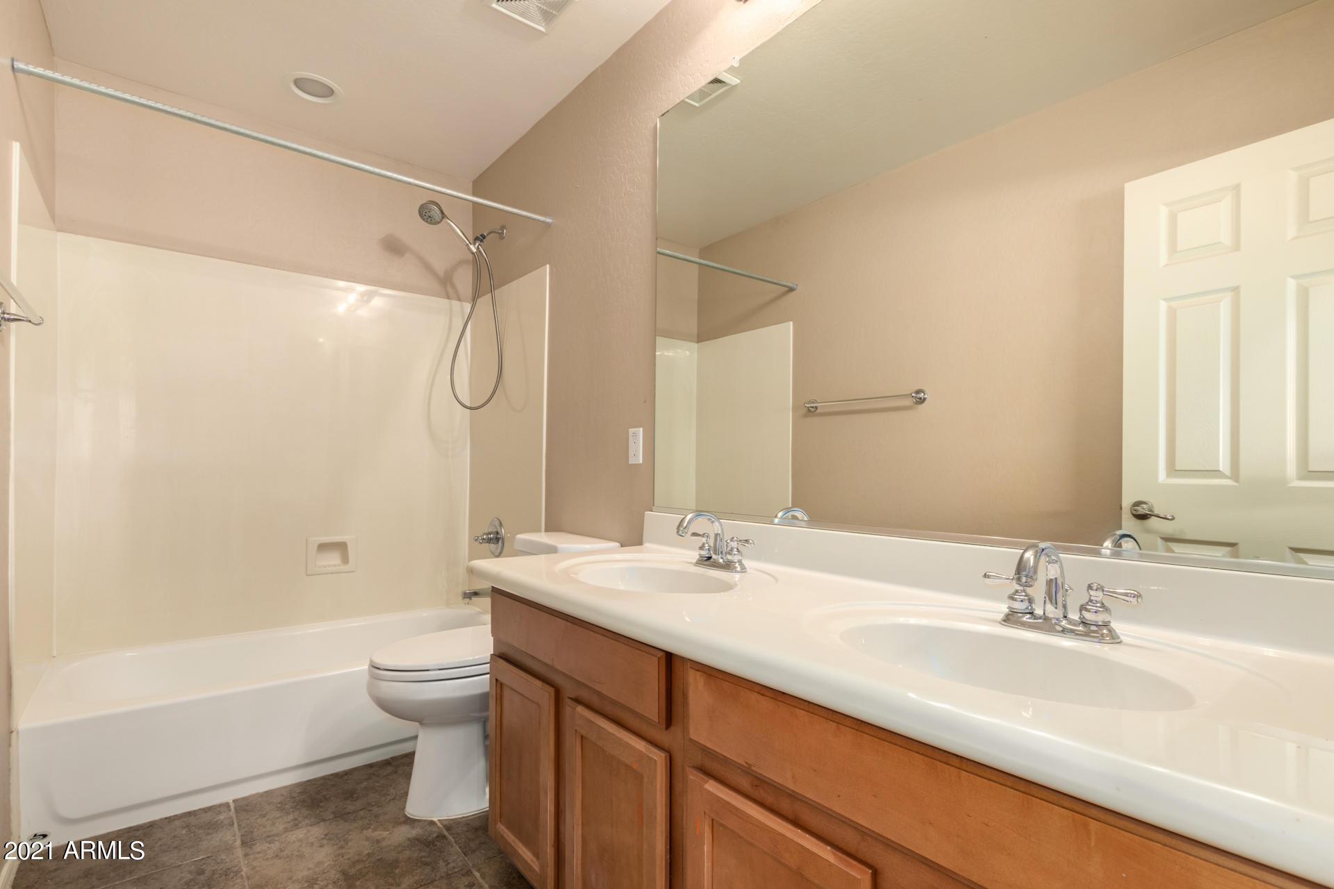 4418 West Hower Road Phoenix, AZ 85086 - Photo 34 of 38 34