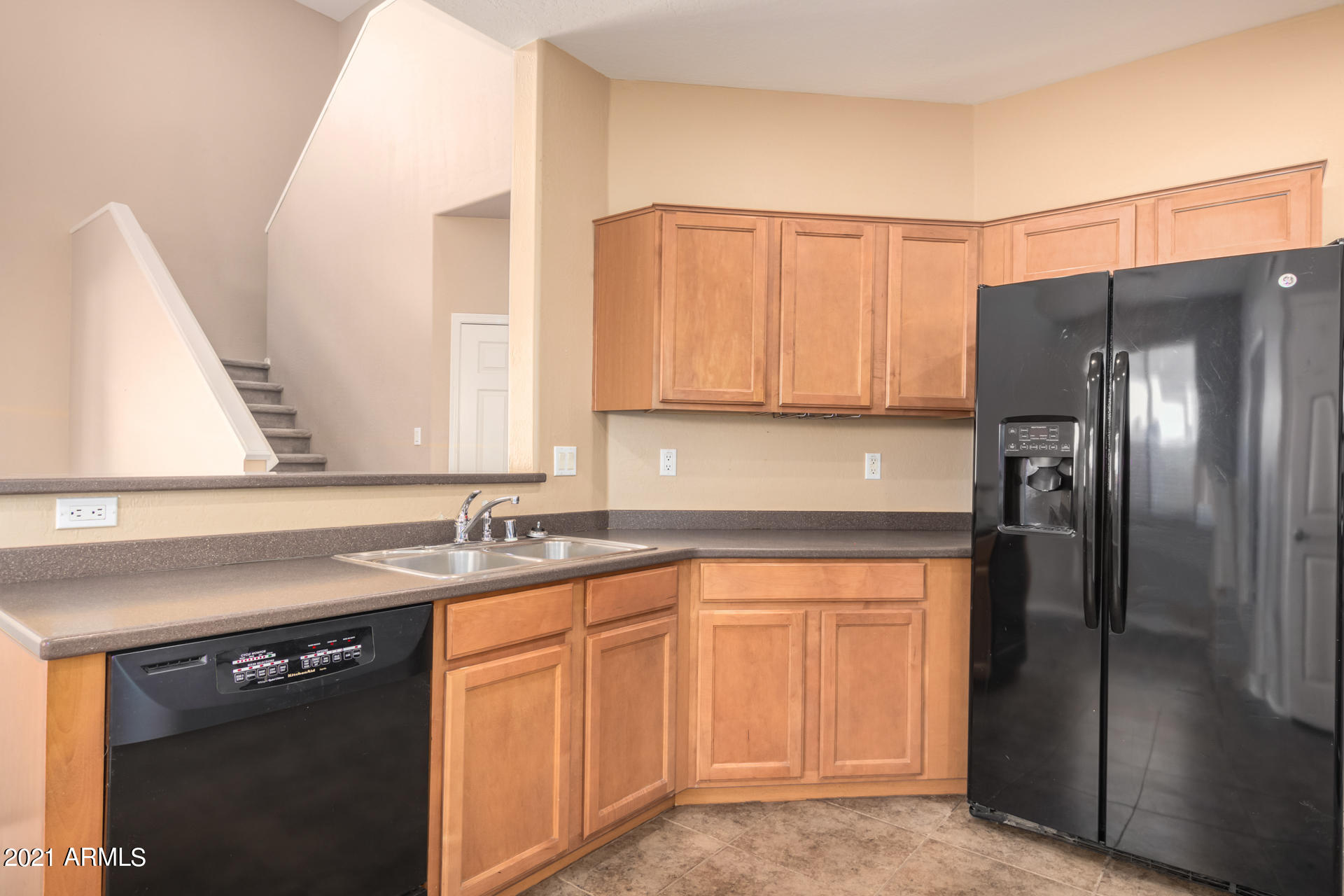 4418 West Hower Road Phoenix, AZ 85086 - Photo 10 of 38 10