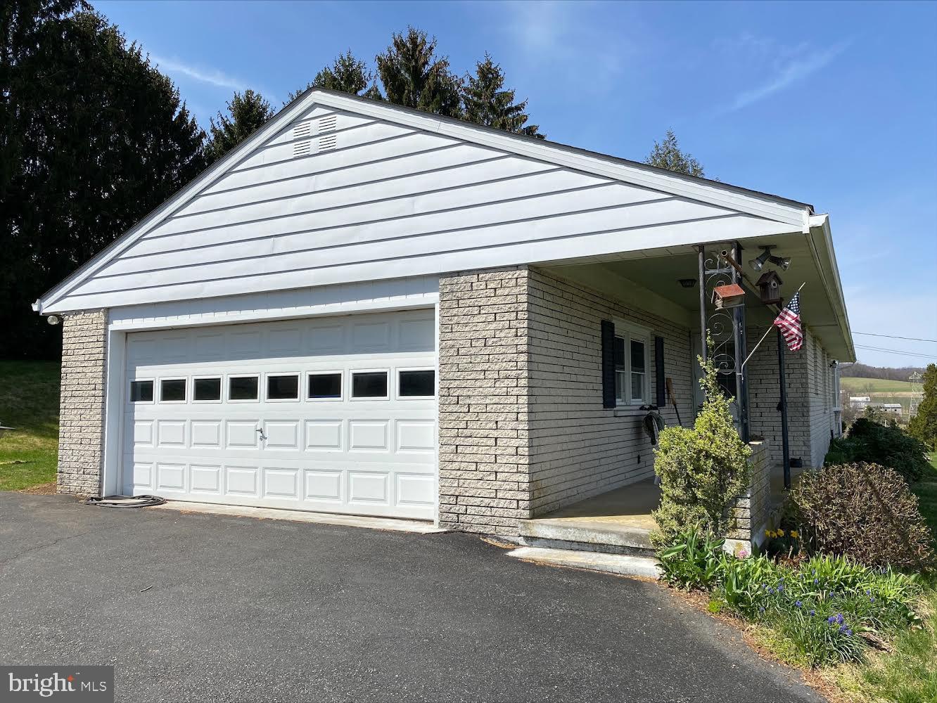 229 Sawmill Road Boyertown, PA 19512 - Photo 4 of 16 Gallery Image 4