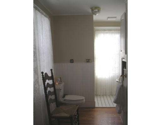 38 Grace Road, Unit 38 Medford, MA 02155 - Photo 9 of 12 Gallery Image 9