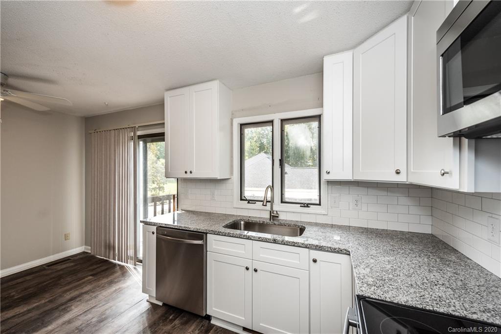 406 Williams Road Harrisburg, NC 28075 - Photo 12 of 39 Gallery Image 12