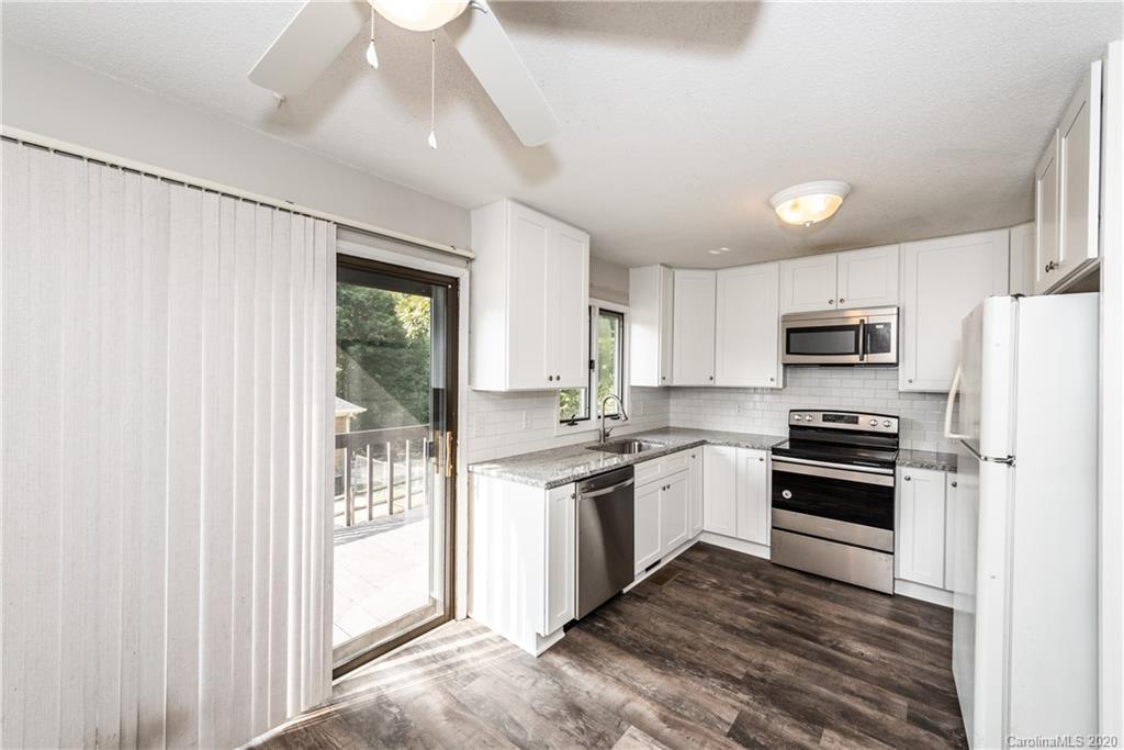 406 Williams Road Harrisburg, NC 28075 - Photo 10 of 39 Gallery Image 10
