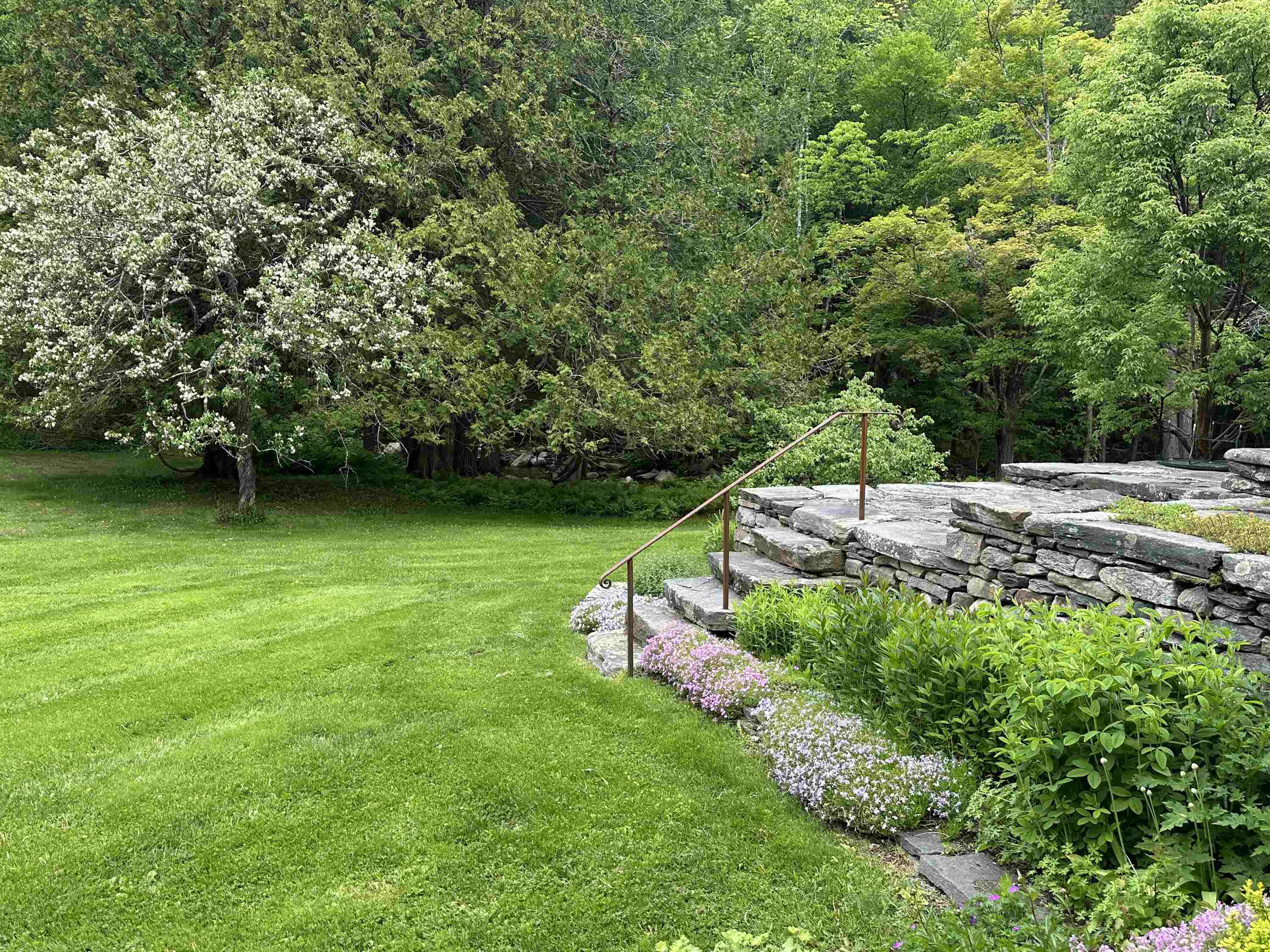268 South Wardsboro Road Newfane, VT 05345 - Photo 4 of 51